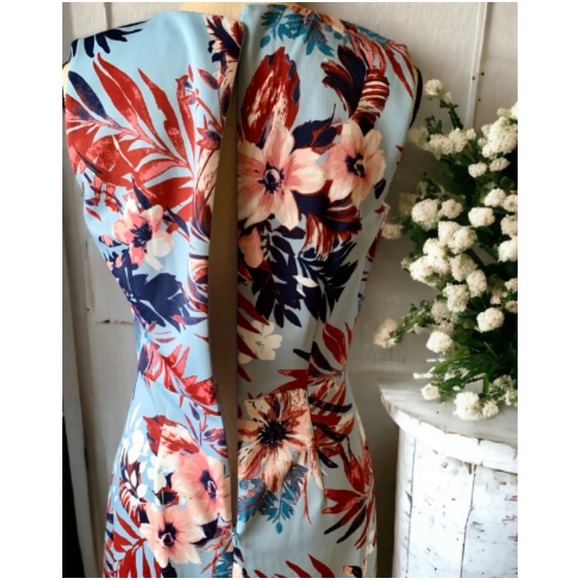 ENFOCUS Studio Blue Floral Sleeveless Dress Size 8 - Picture 7 of 9